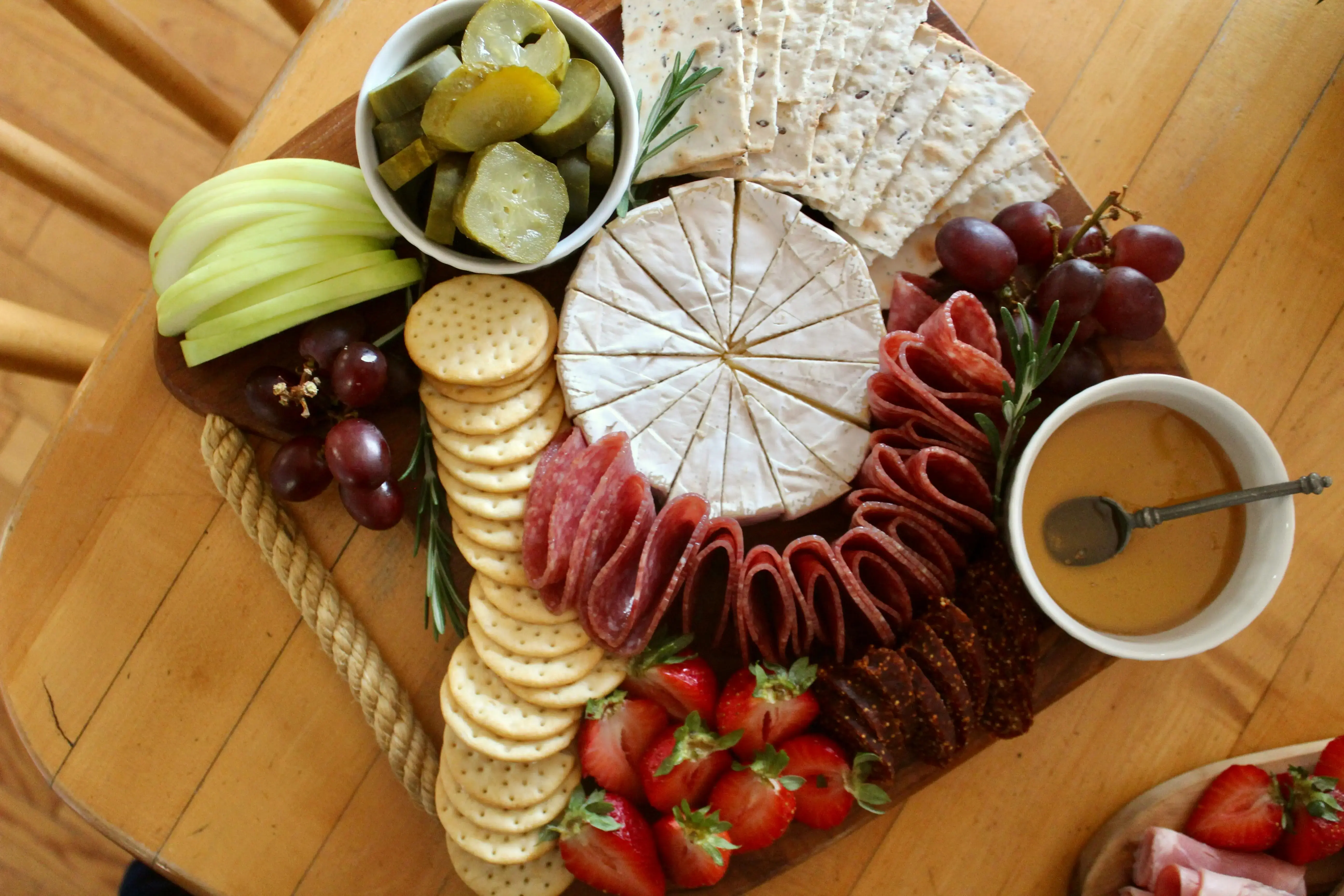 The Art of Building the Perfect Charcuterie Board 